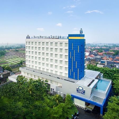 Days Hotel & Suites By Wyndham Jakarta Airport Tangerang Buitenkant foto