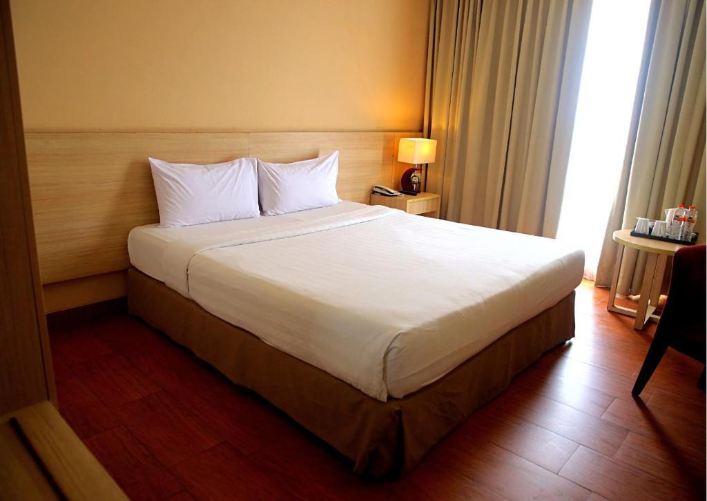 Days Hotel & Suites By Wyndham Jakarta Airport Tangerang Buitenkant foto