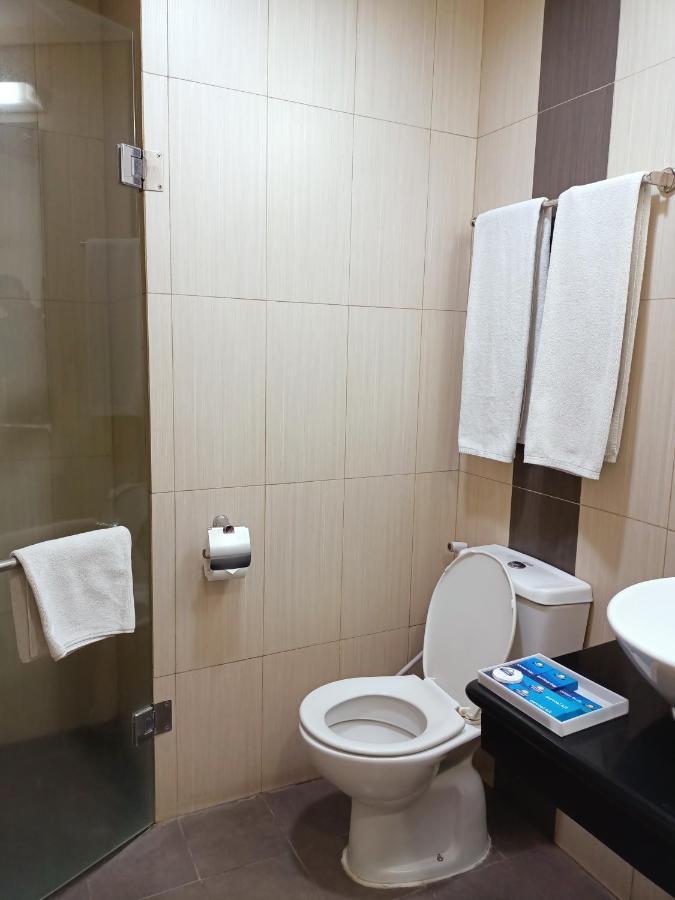 Days Hotel & Suites By Wyndham Jakarta Airport Tangerang Buitenkant foto