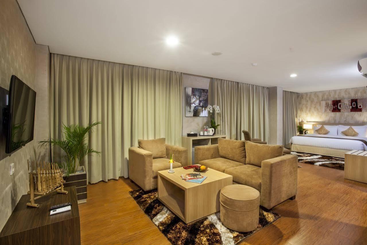 Days Hotel & Suites By Wyndham Jakarta Airport Tangerang Buitenkant foto
