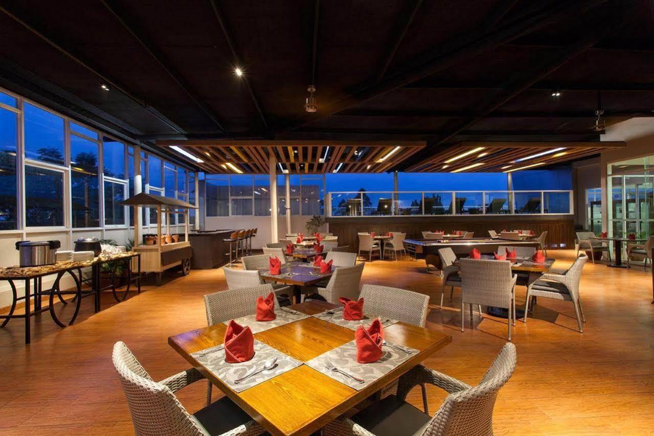 Days Hotel & Suites By Wyndham Jakarta Airport Tangerang Buitenkant foto